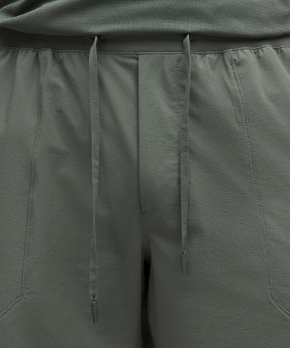 Lululemon License to Train Linerless Short 7" *Updated Palm Deco