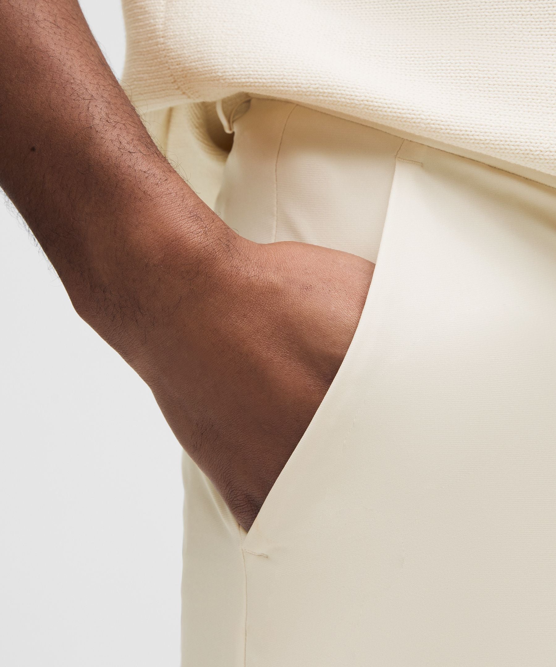 Lululemon ABC Classic-Fit Short 9" *Warpstreme Light Ivory