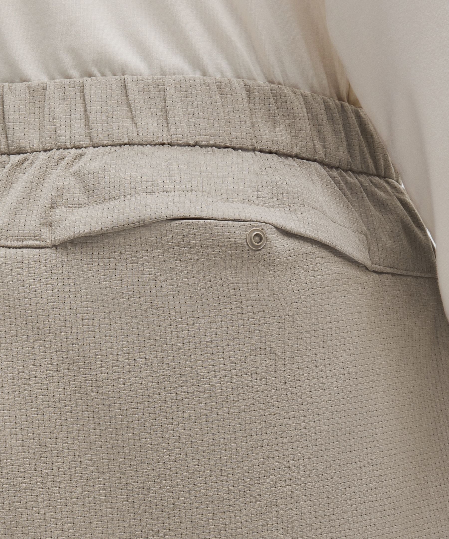 Lululemon ABC WovenAir Pull-On Short 7" Warm Ash Grey