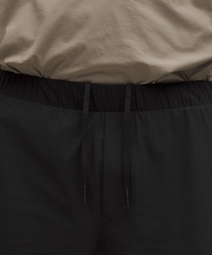 Lululemon Mile Maker Ripstop Lined Short 4"