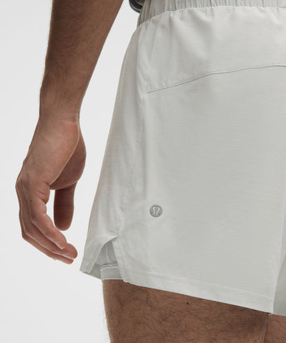 Lululemon Mile Maker Ripstop Lined Short 4"
