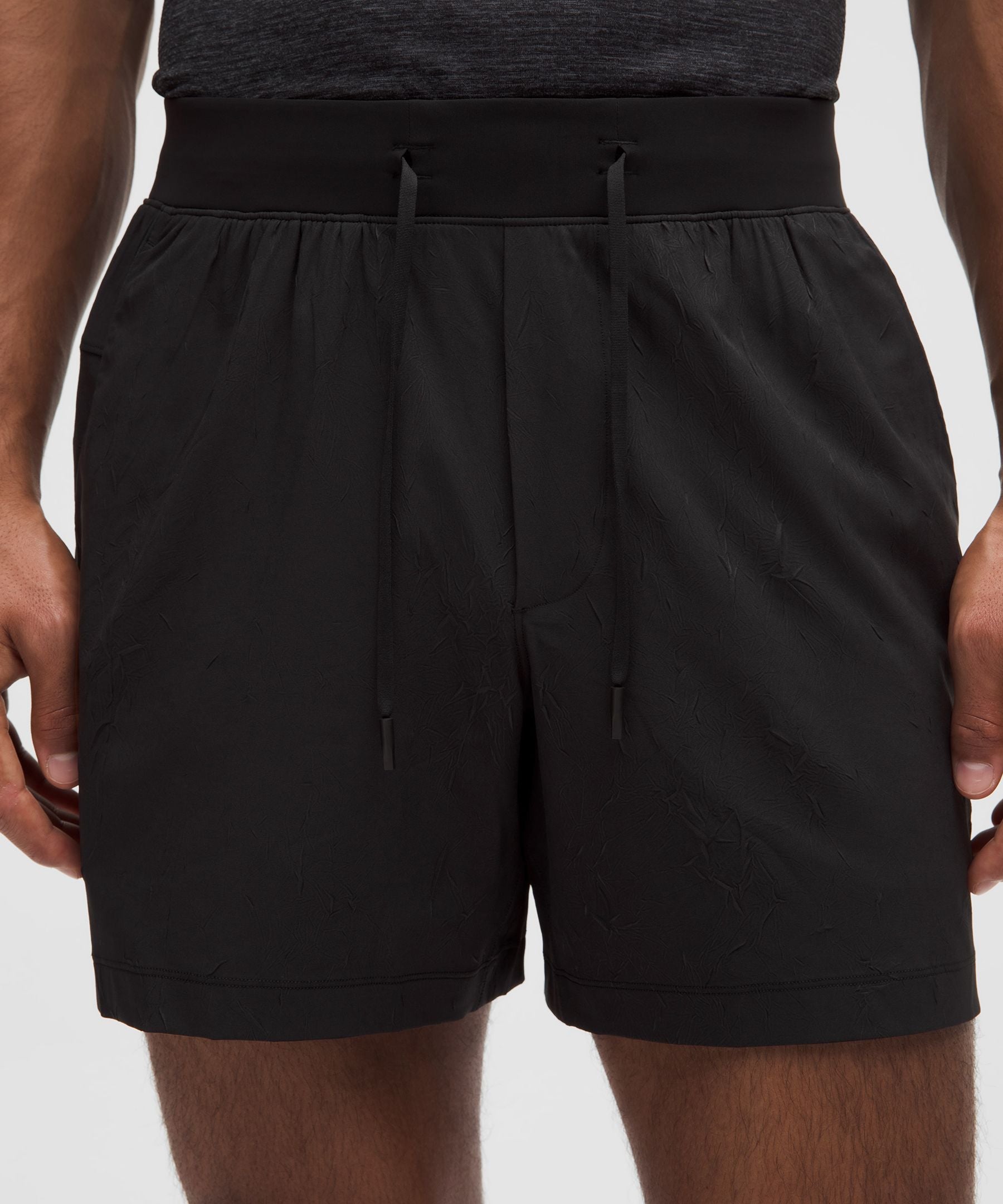Lululemon Zeroed In Linerless Crinkle Texture Short 5"