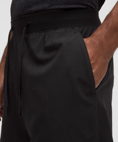 Lululemon Zeroed In Linerless Crinkle Texture Short 5"