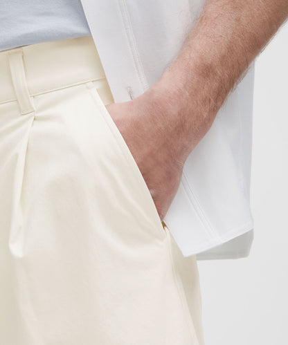 Lululemon Woven Relaxed-Fit Pleated Short 8"