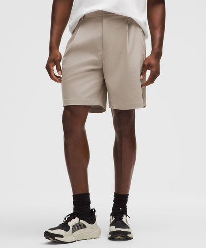 Lululemon Woven Relaxed-Fit Pleated Short 8"
