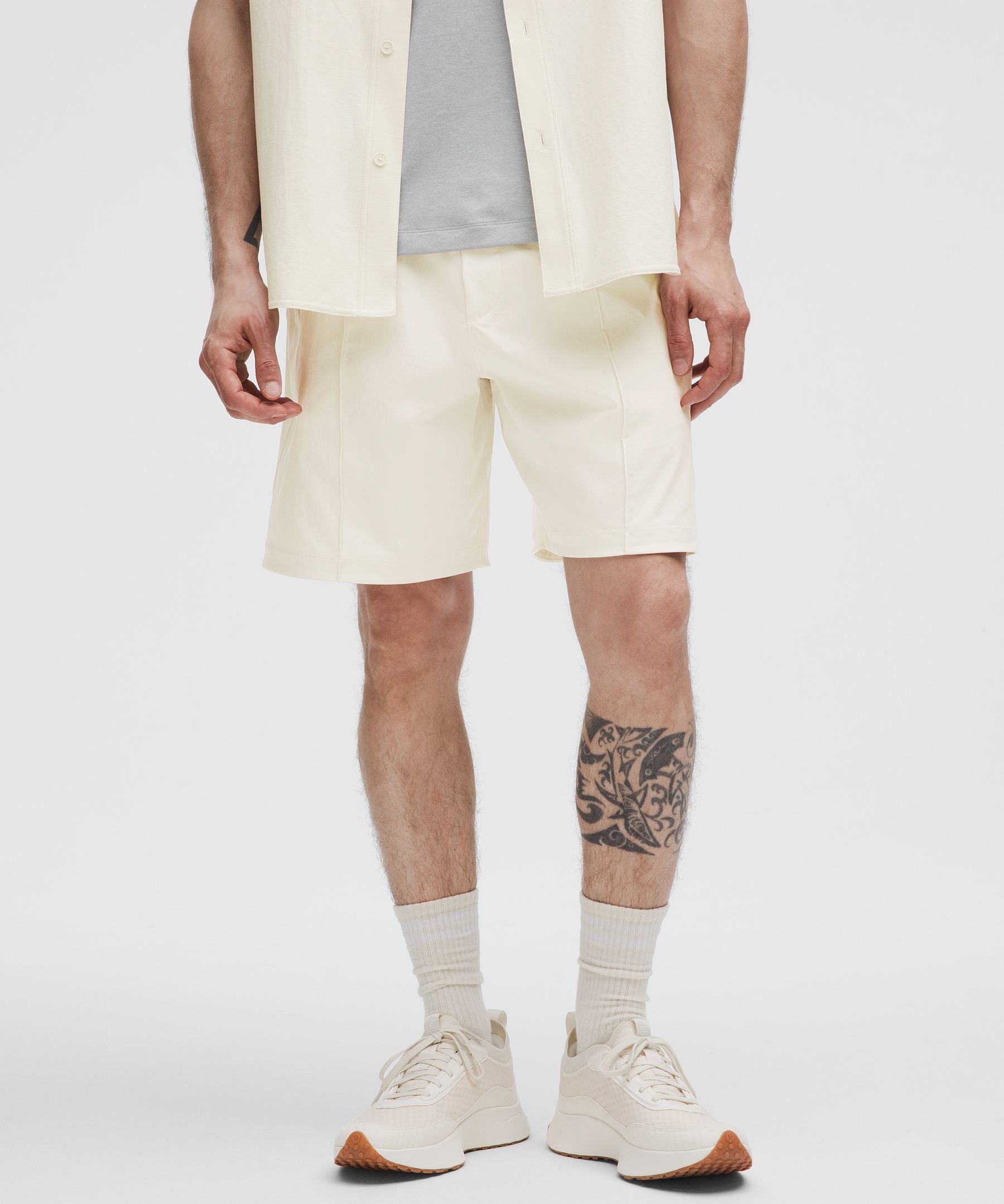 Lululemon Woven Pintuck Pull-On Short 8"