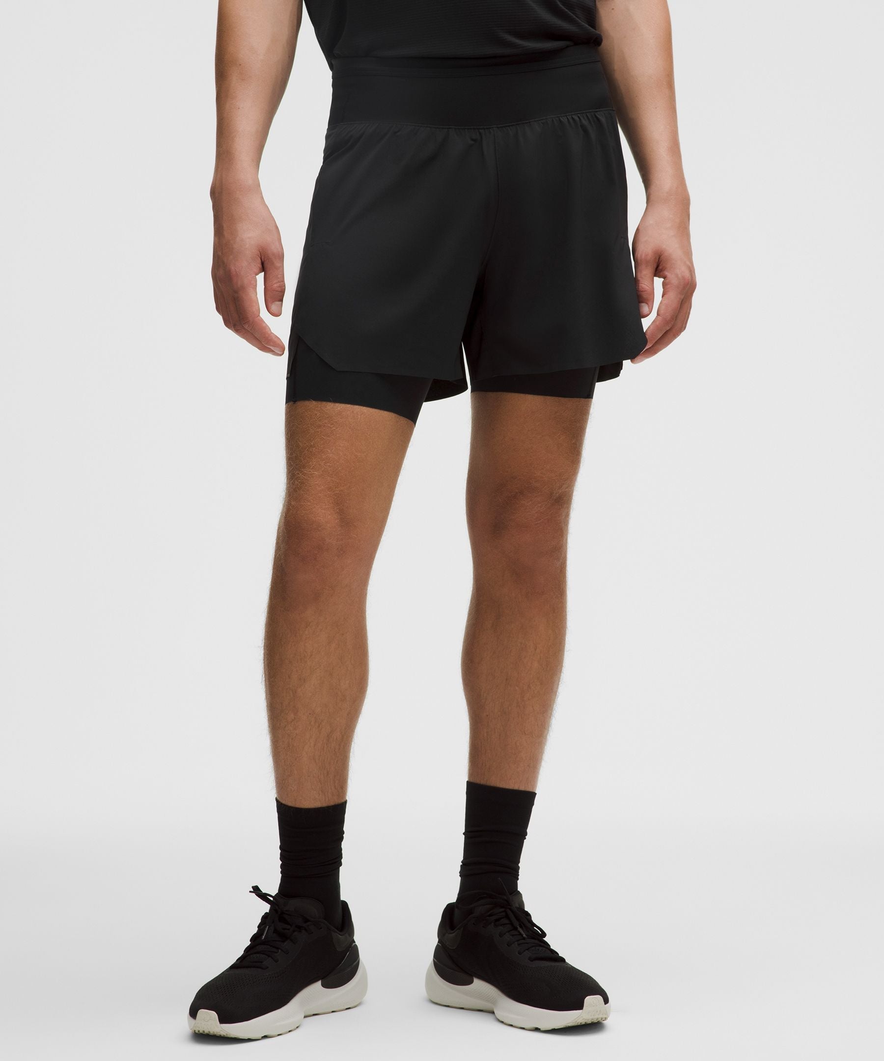 Lululemon Fast and Free Multi-Pocket Running Short 5"