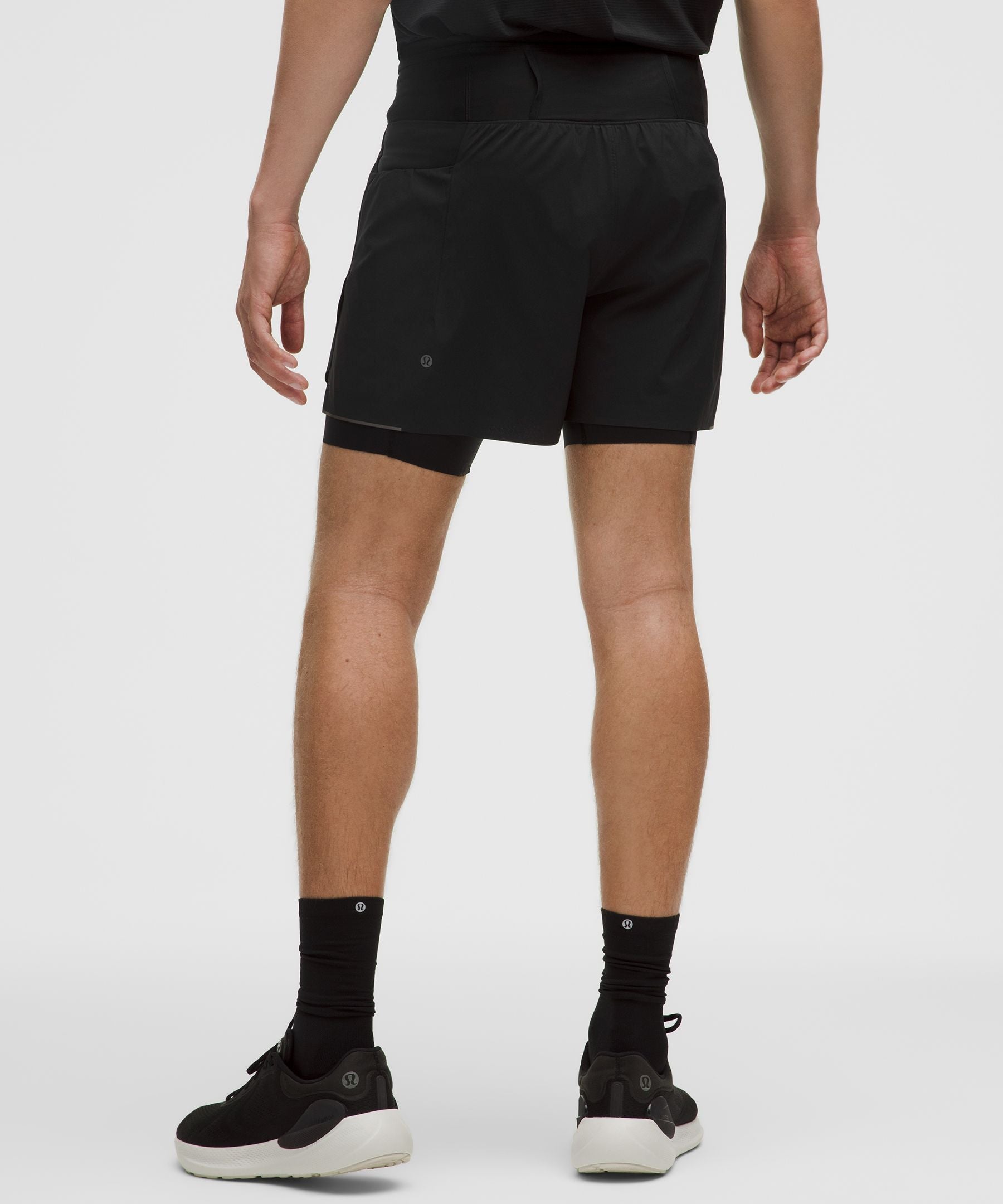 Lululemon Fast and Free Multi-Pocket Running Short 5"