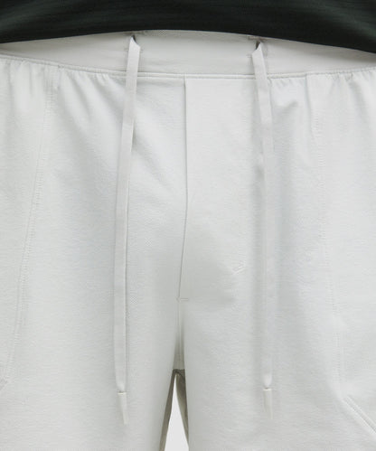Lululemon License to Train Linerless Short 5"