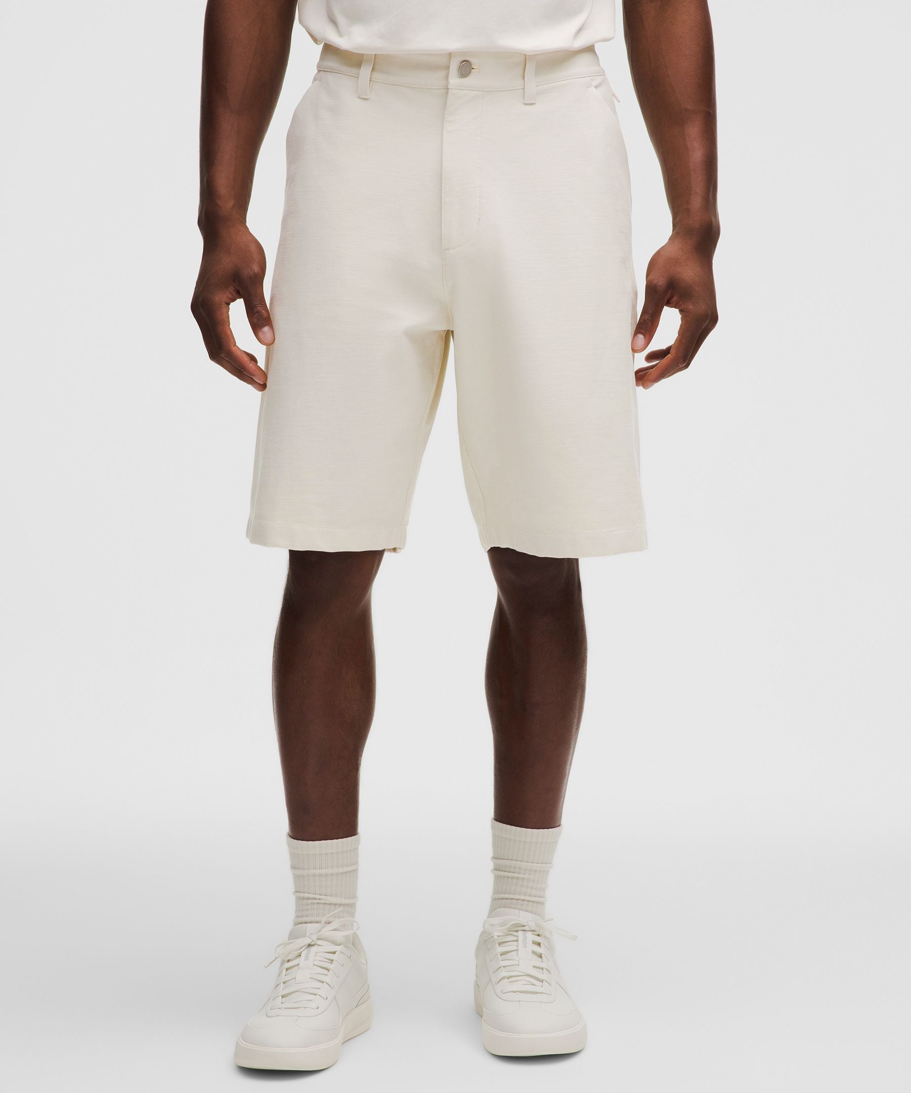 Lululemon Utilitech Twill Carpenter Short 10"
