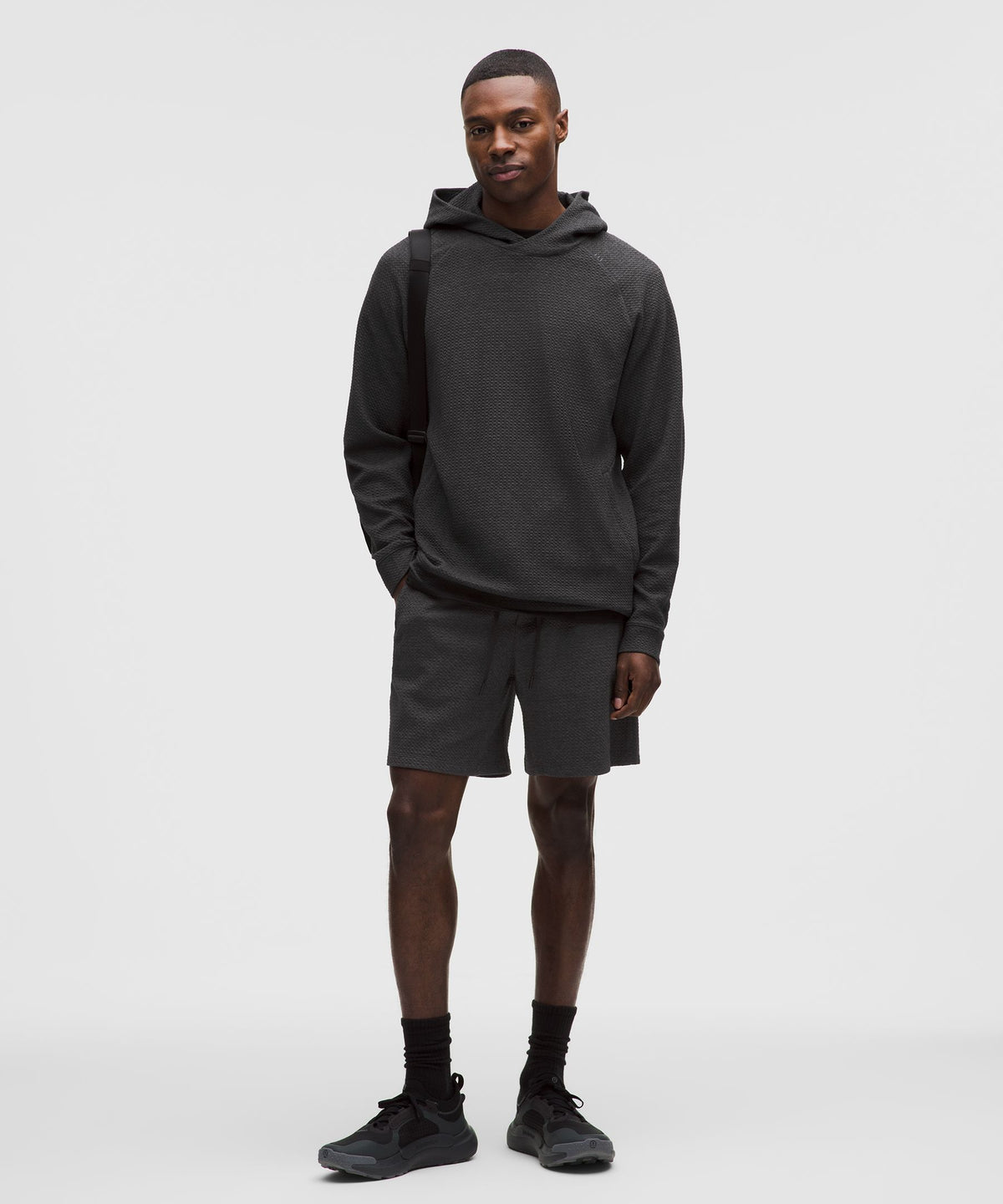 #color_heathered-black