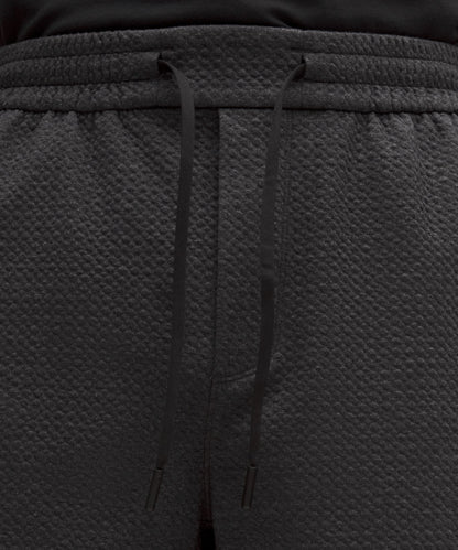 Lululemon Ease The Day Short 7"