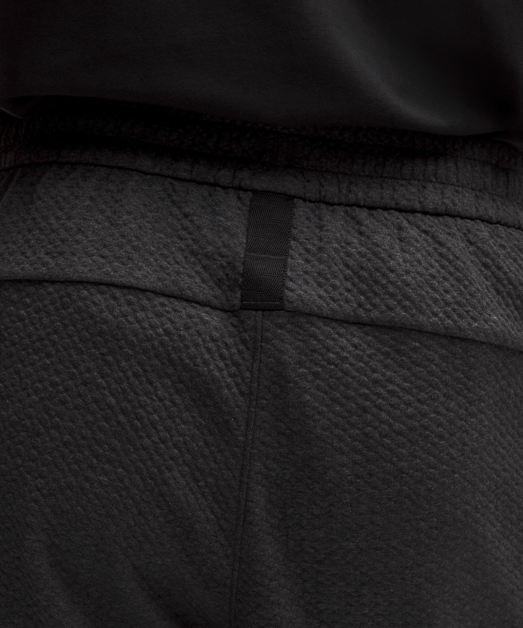 Lululemon Ease The Day Short 7"