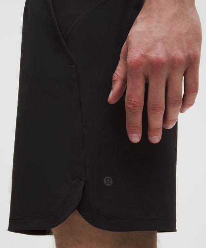 Lululemon Unrestricted Power Lined Short 7"