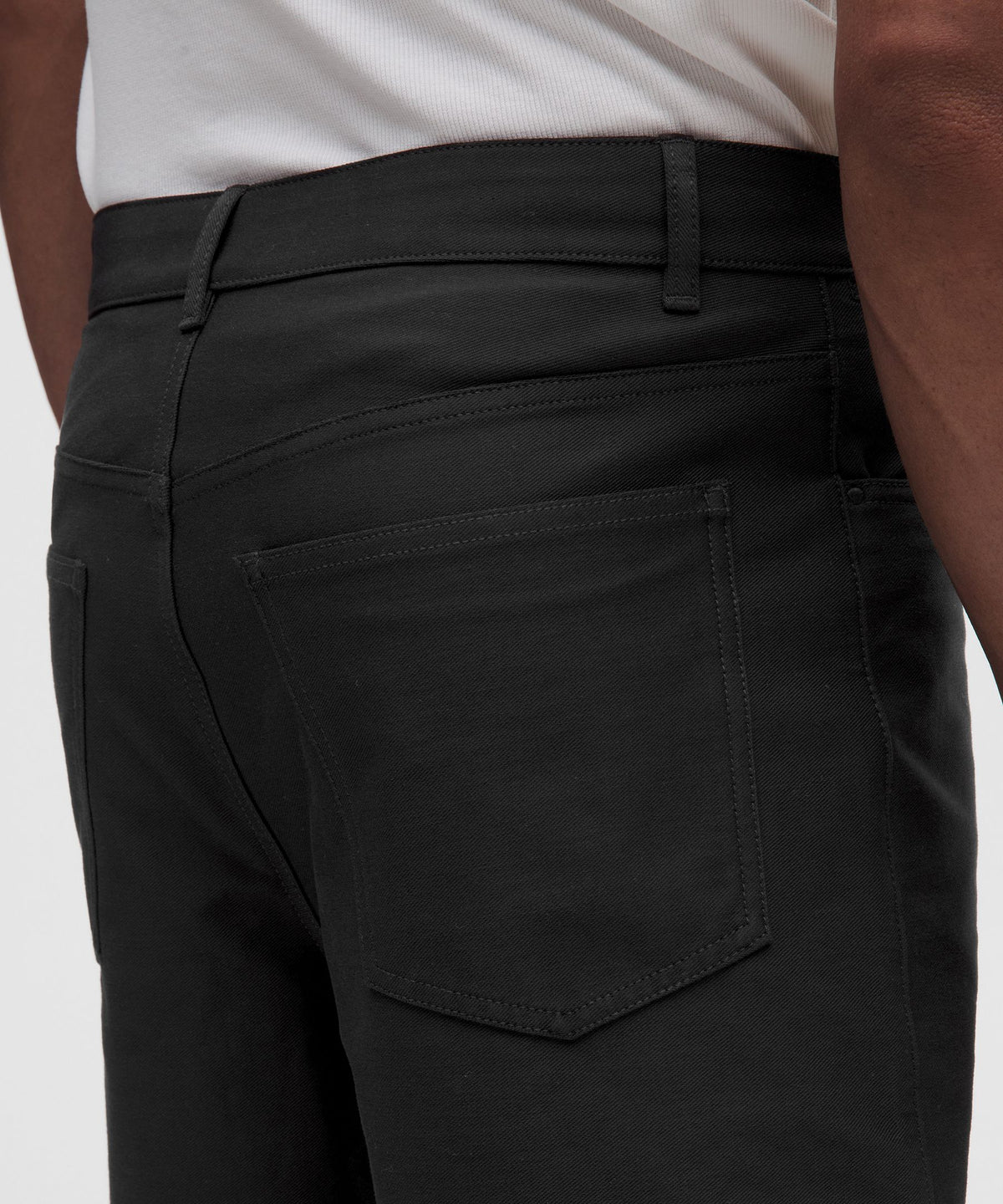 Lululemon EasyFive Relaxed-Fit Short 9"