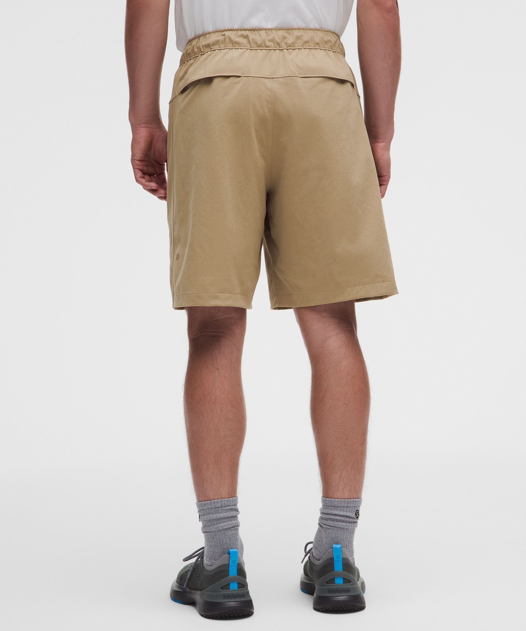 Lululemon Unshaken Relaxed Pull-On Short 9"