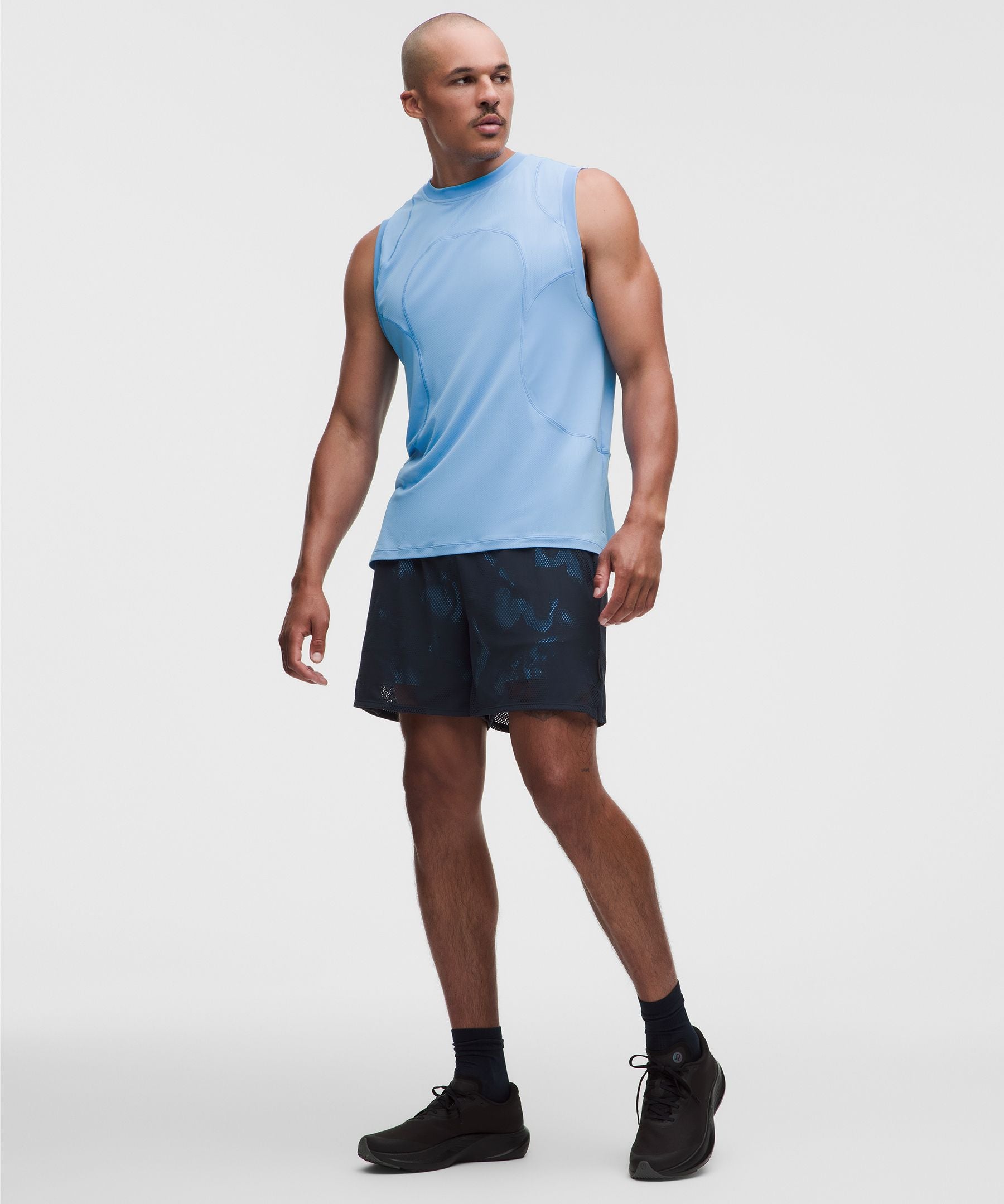 #color_mesh-dancer-navy