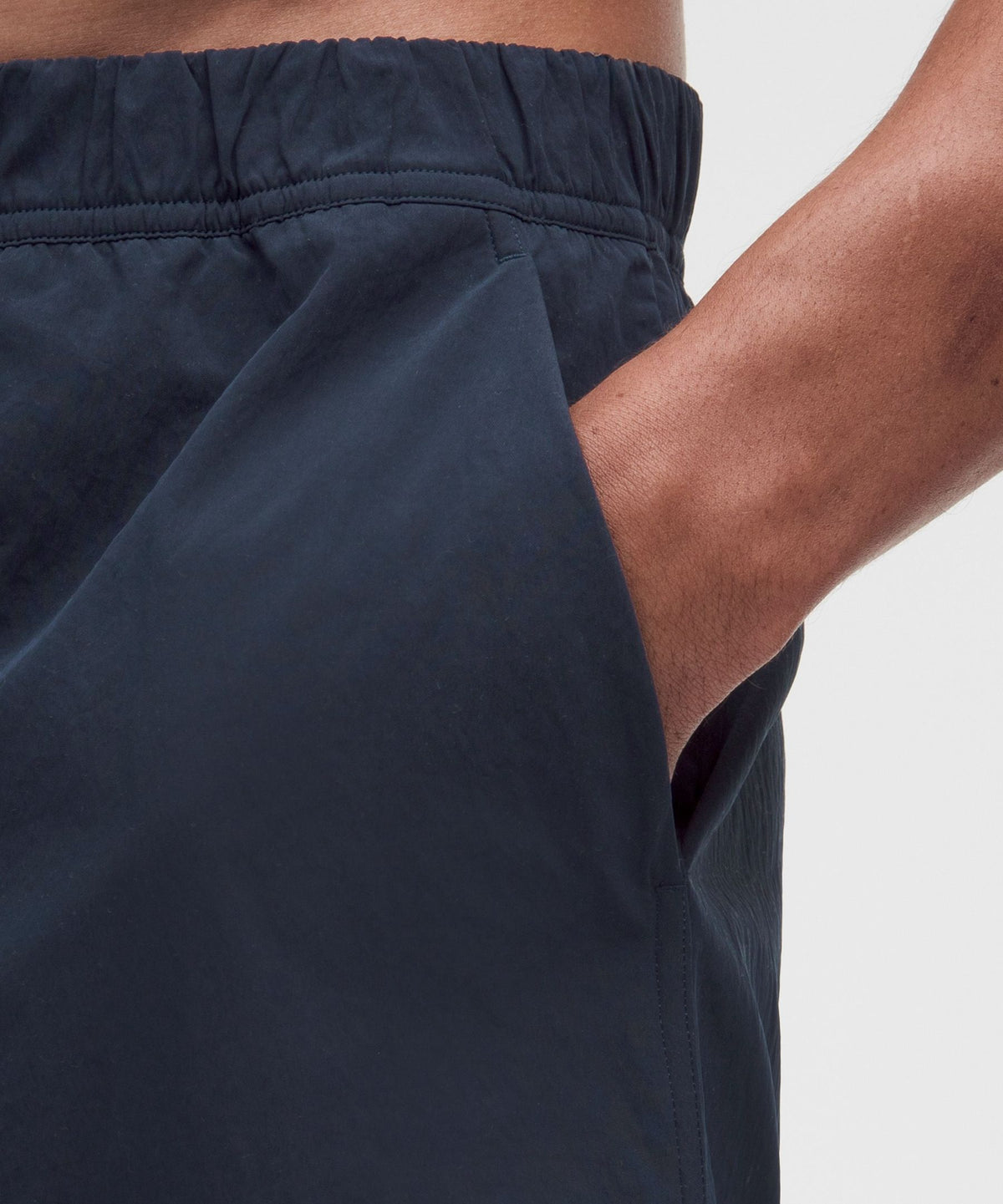 Lululemon Beach to Trail Lined Short 7"
