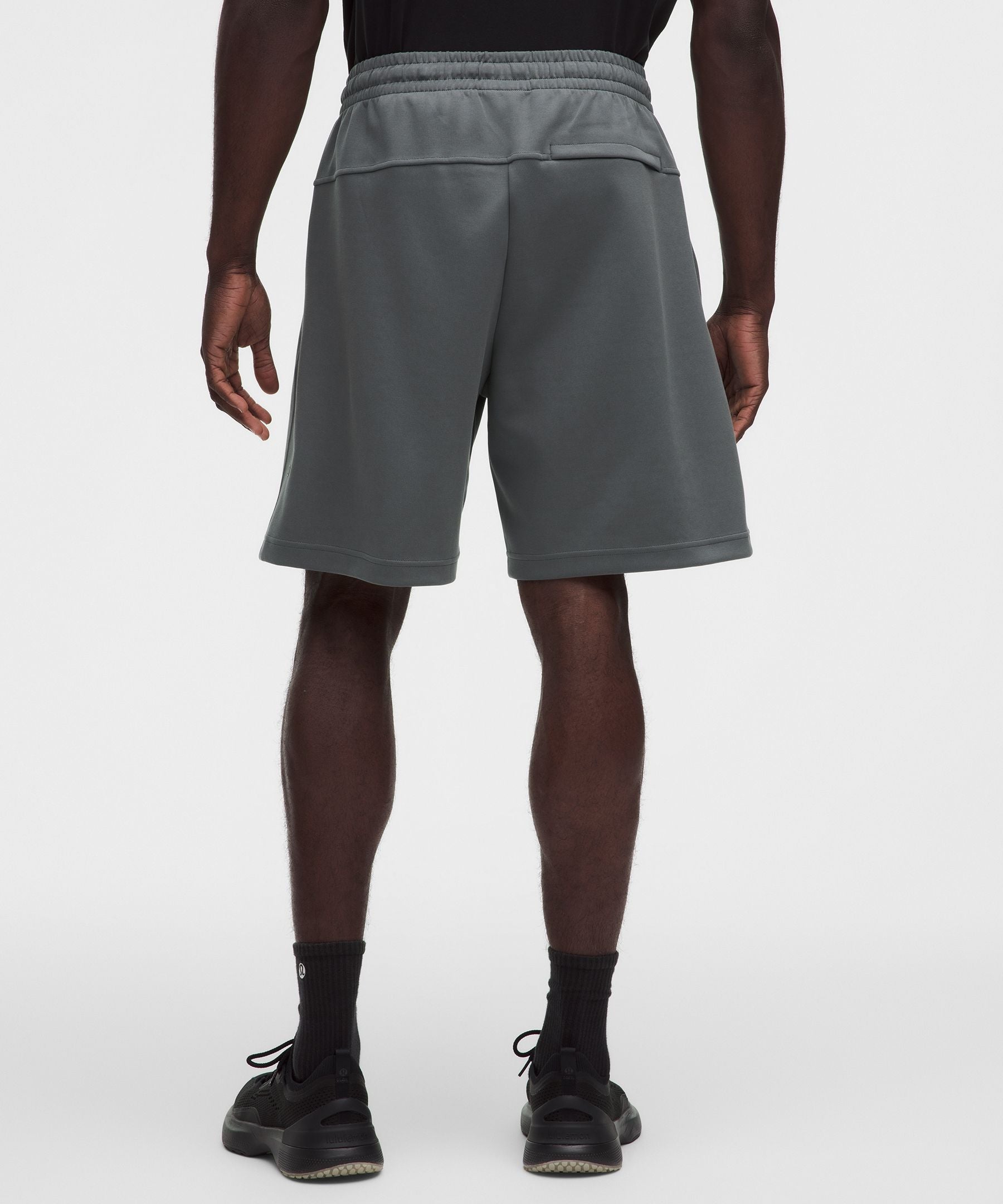 Lululemon Grand Standard Short 8"