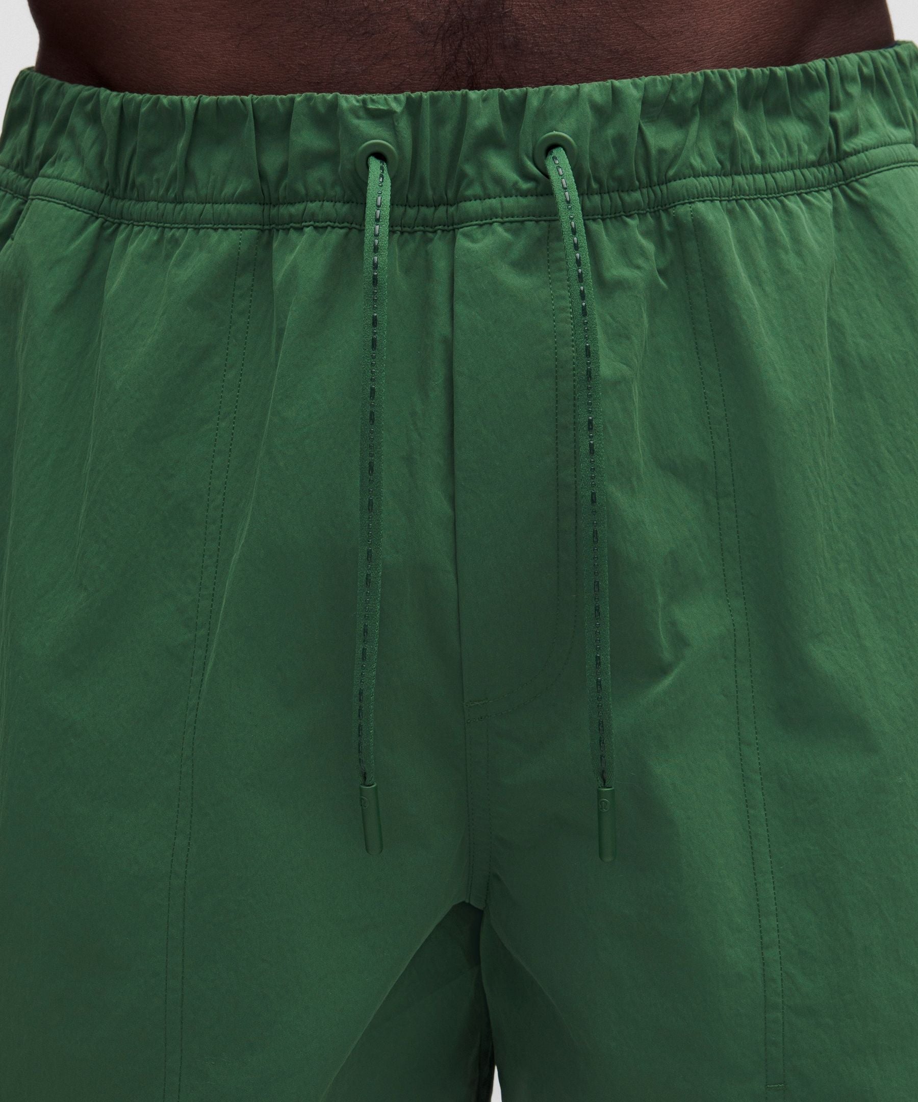 Lululemon Beach to Trail Lined Short 5"