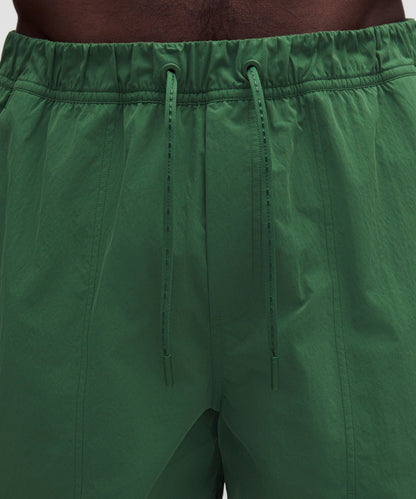 Lululemon Beach to Trail Lined Short 5"
