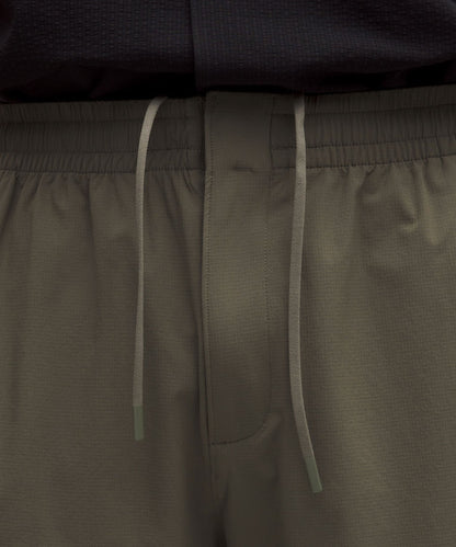 Lululemon Zero Tucks Relaxed-Fit Short 8"
