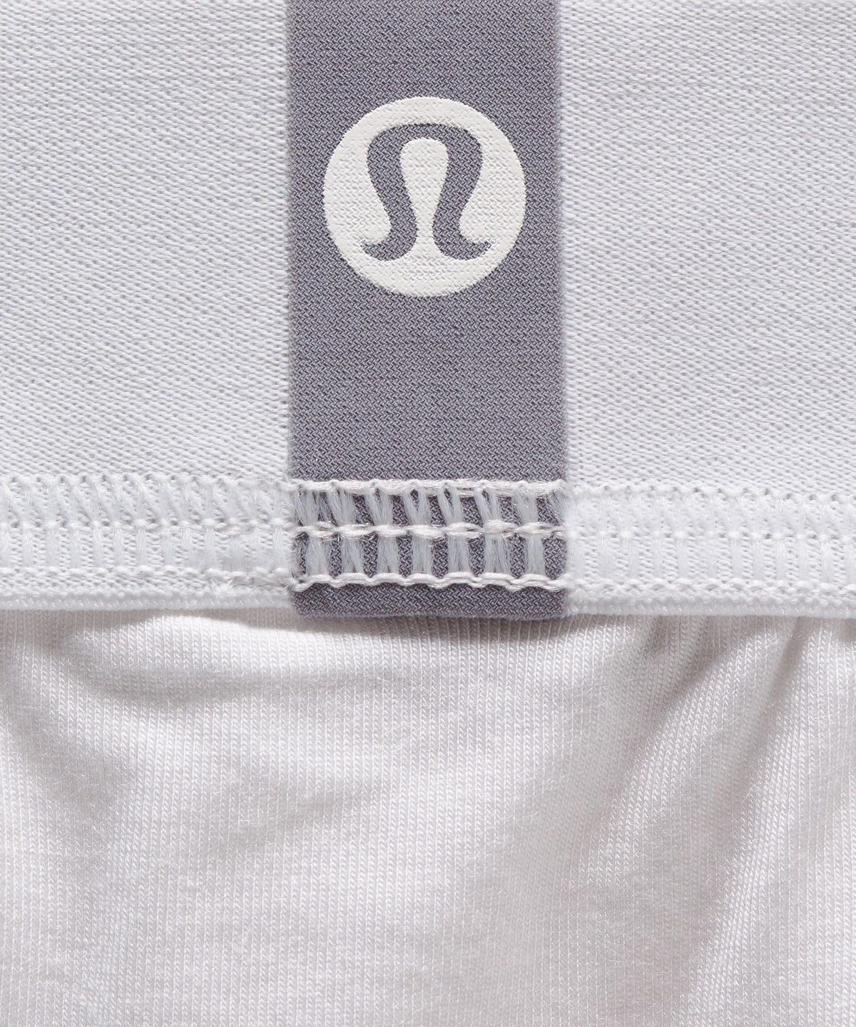 #color_white