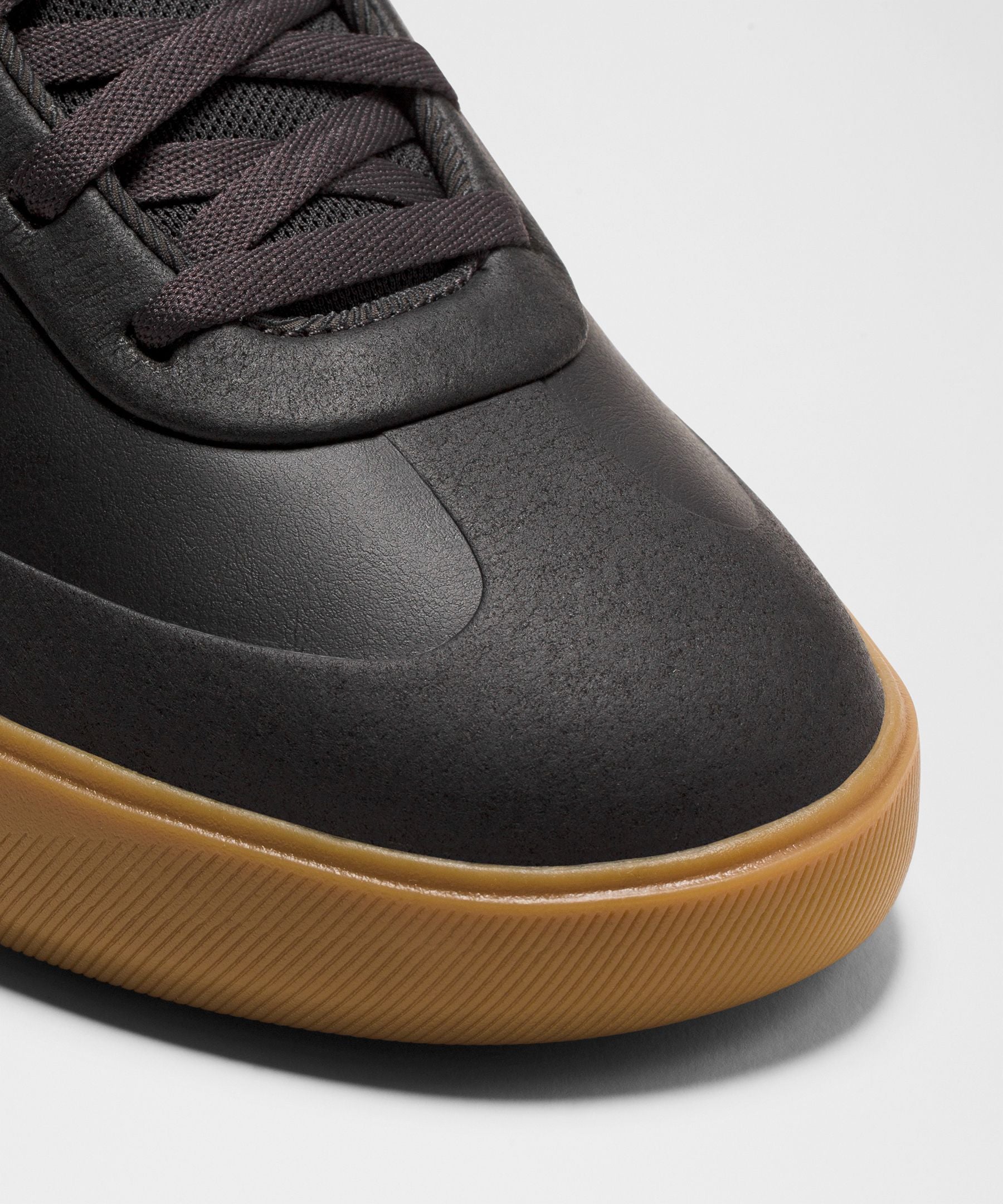 Lululemon Men's Cityverse Sneaker Black/Filbert Tan/Graphite Grey