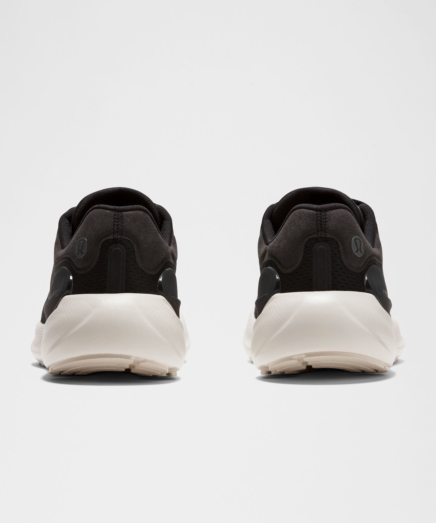 Lululemon Men's Beyondfeel Running Shoe Black/Bone/Rover