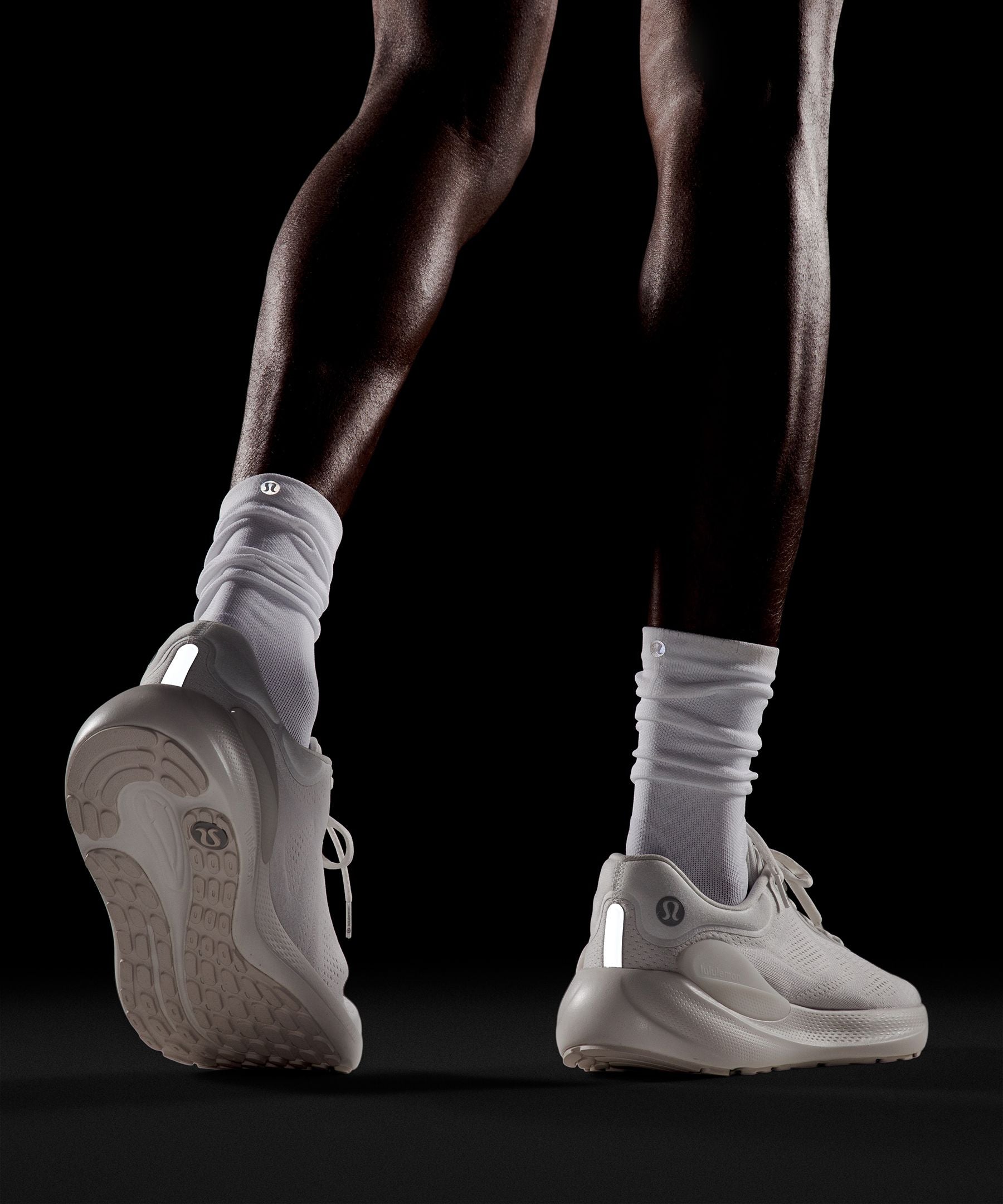 Lululemon Men's Beyondfeel Running Shoe Light Vapor/Light Vapor/Silver Drop
