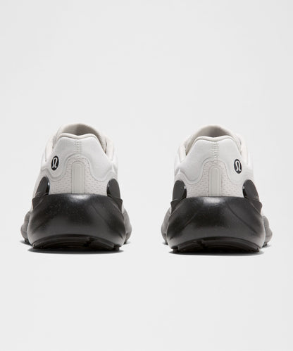 Lululemon Men's Beyondfeel Running Shoe