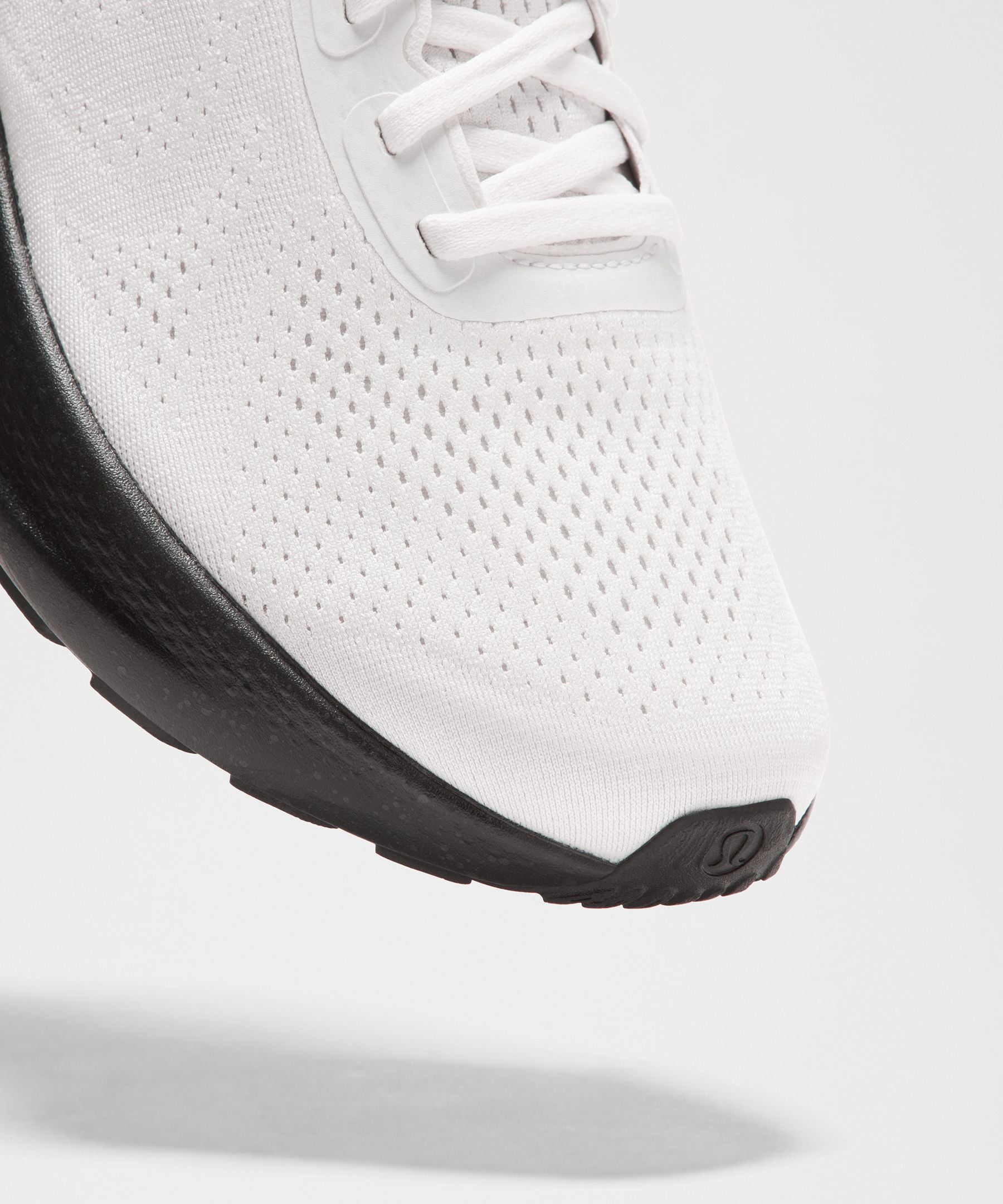 Lululemon Men's Beyondfeel Running Shoe