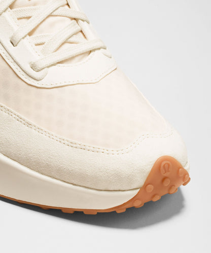 Lululemon Men's CrossCity Sneaker