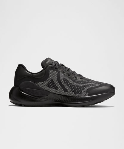 Lululemon Men's Beyondfeel Waterproof Running Shoe
