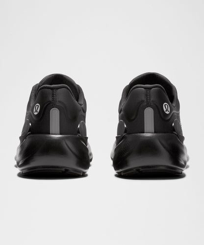 Lululemon Men's Beyondfeel Waterproof Running Shoe