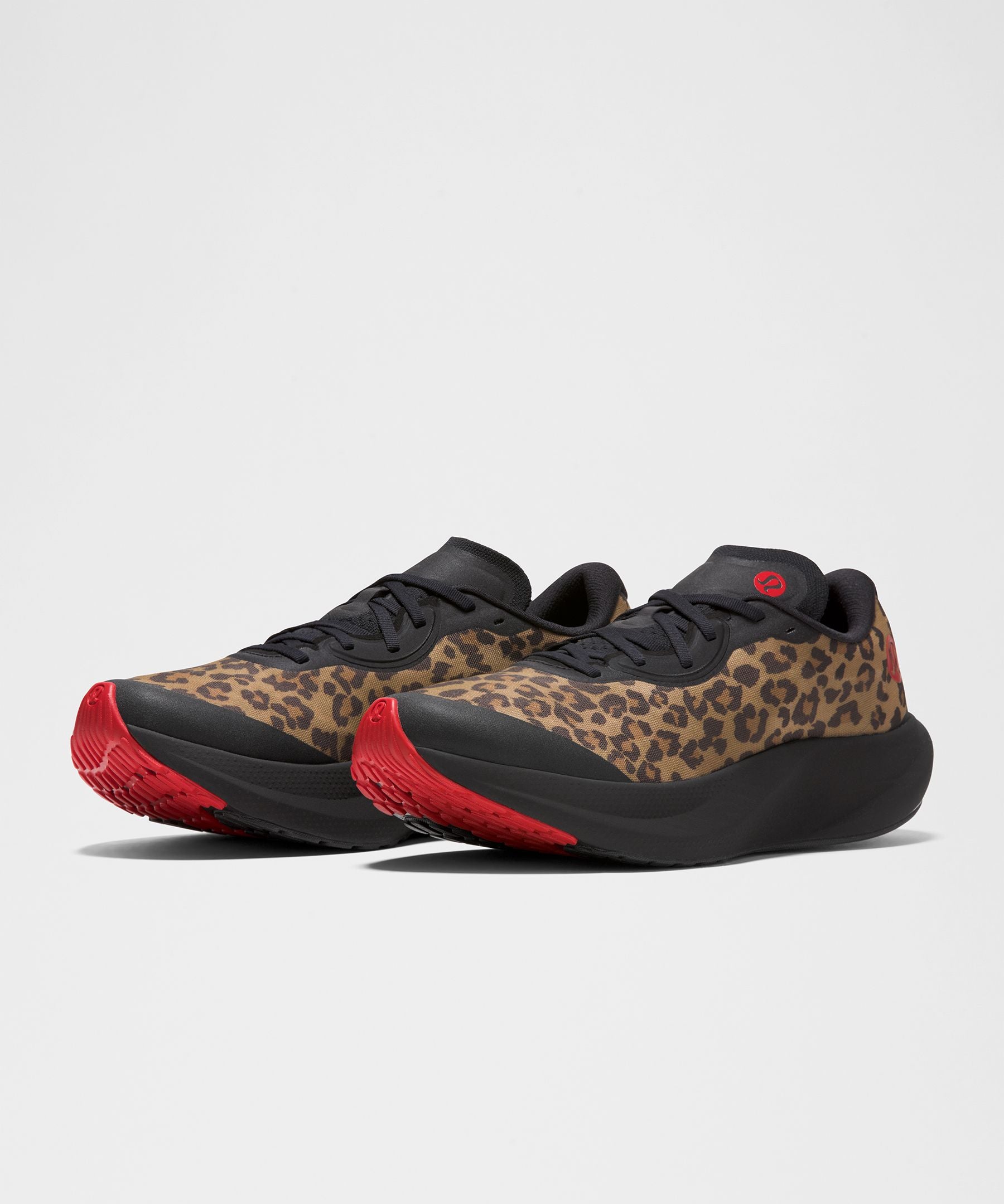 #color_true-leopard-multi/black/safari