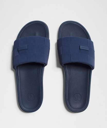 Lululemon Men's Restfeel Woven Slide
