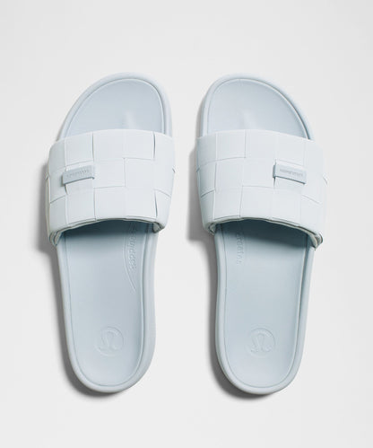 Lululemon Men's Restfeel Woven Slide
