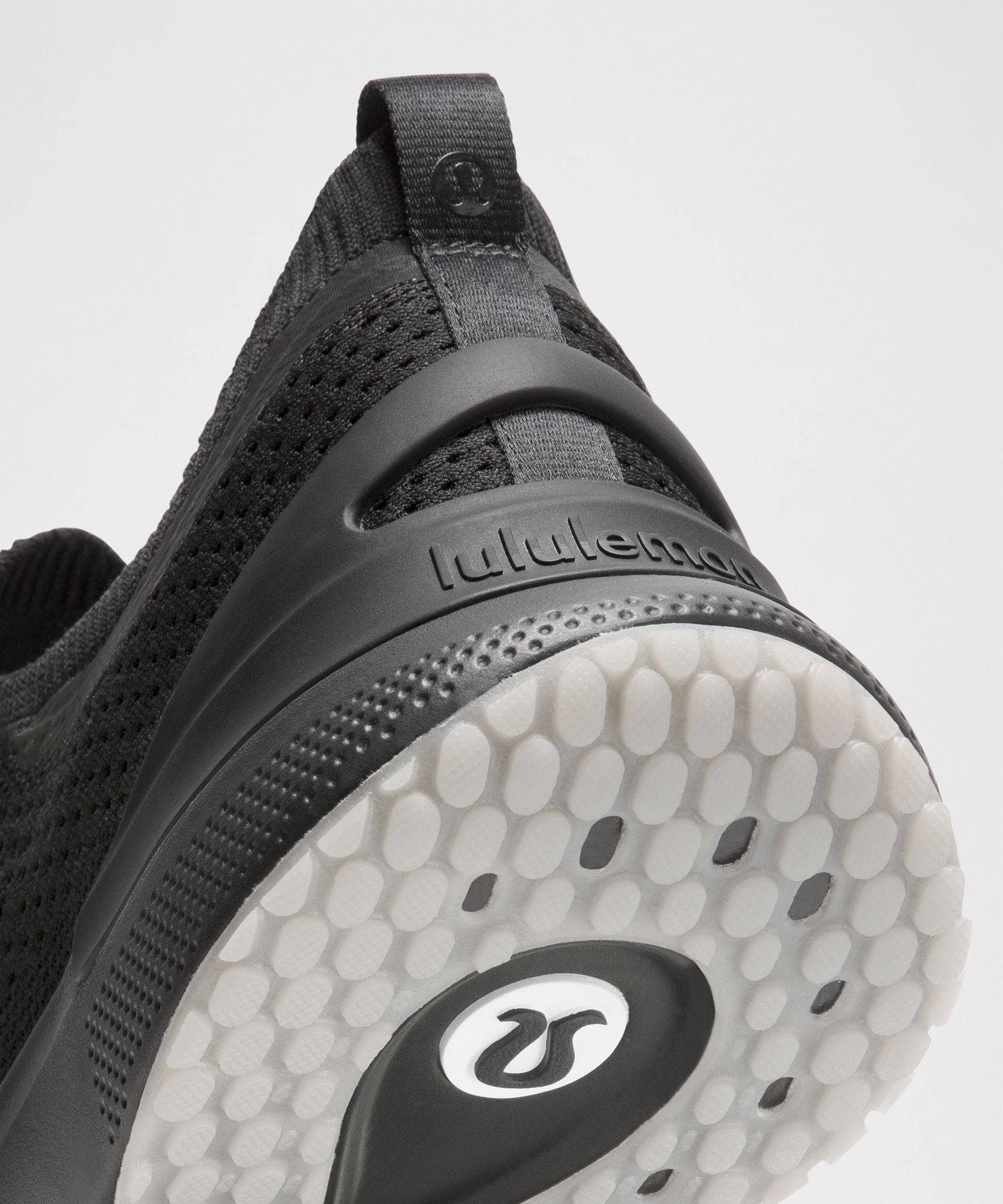 Lululemon Men's Chargefeel 3 Workout Shoe
