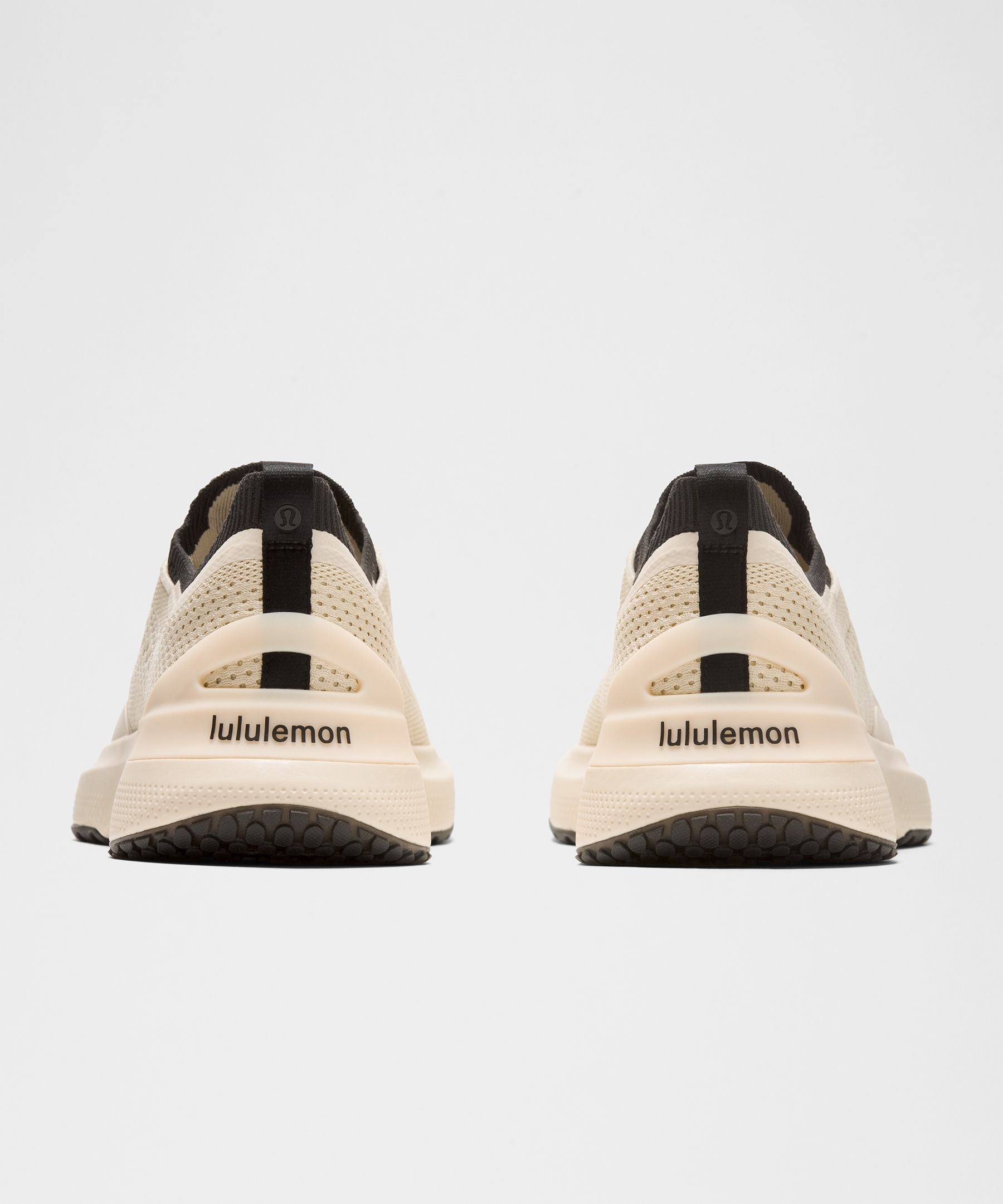 Lululemon Men's Chargefeel 3 Workout Shoe