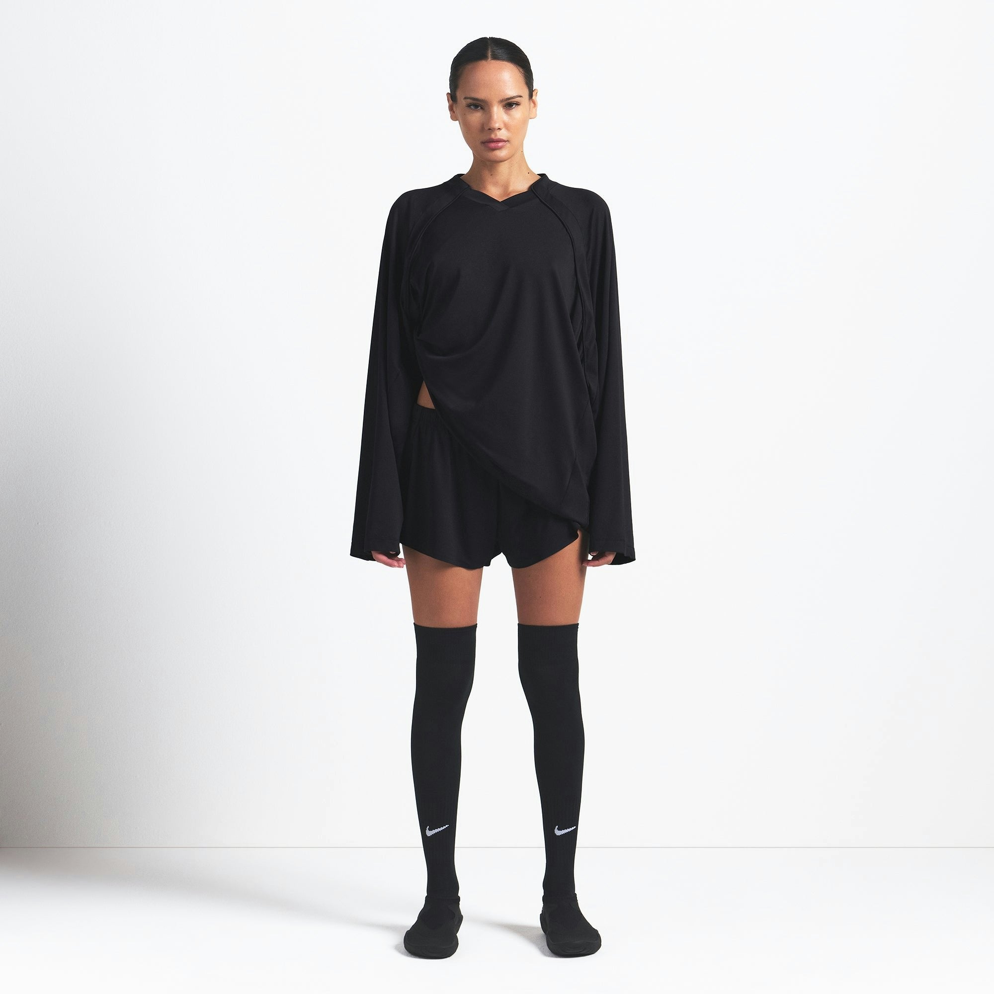 Skims Nikeskims Airy V-Neck Oversized Long Sleeve Top Obsidian