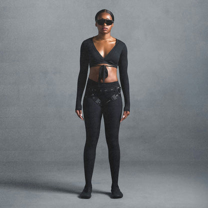 Skims Nikeskims Weightless Layers Wrap Top Obsidian