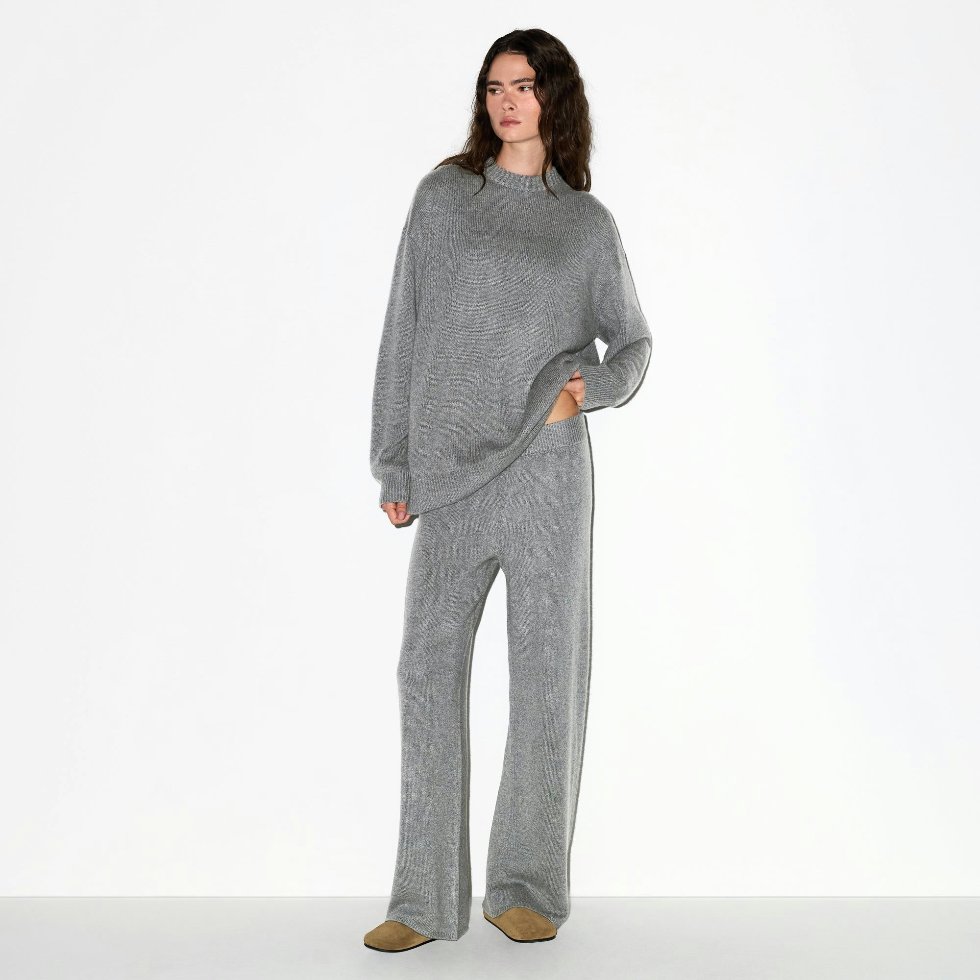 Skims Cashmere Oversized Sweater Dark Heather Grey