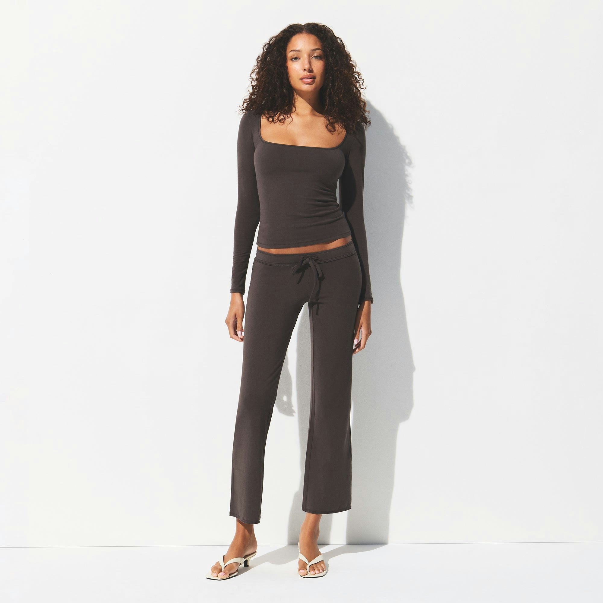 COTTON JERSEY SCOOP NECK LONG SLEEVE TOP