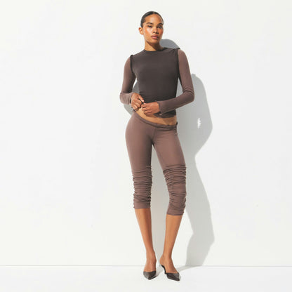 SHEER RIB LONG SLEEVE CREW NECK TOP