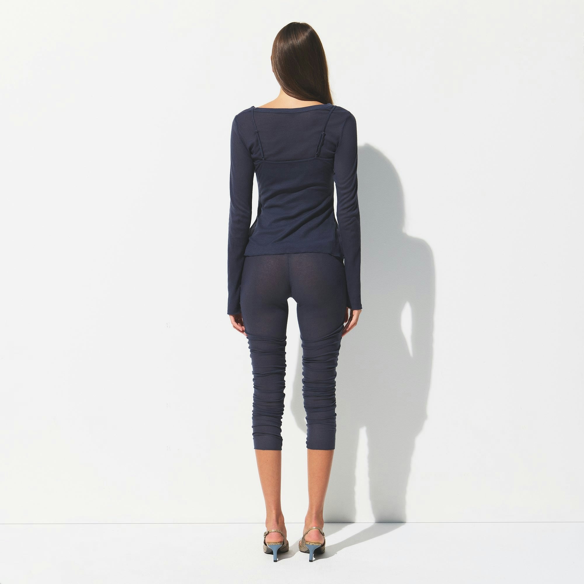 SHEER RIB LONG SLEEVE CREW NECK TOP
