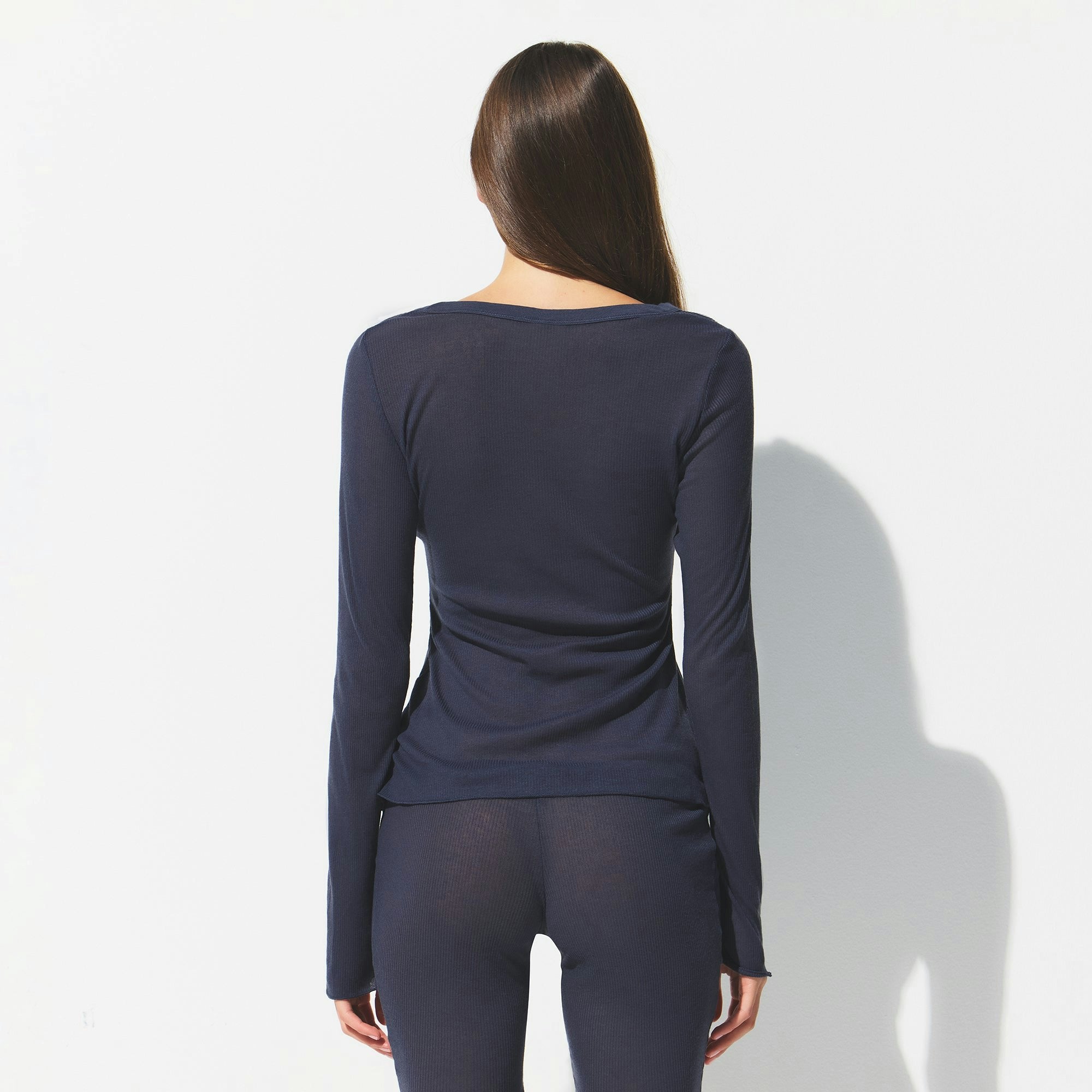 SHEER RIB LONG SLEEVE CREW NECK TOP