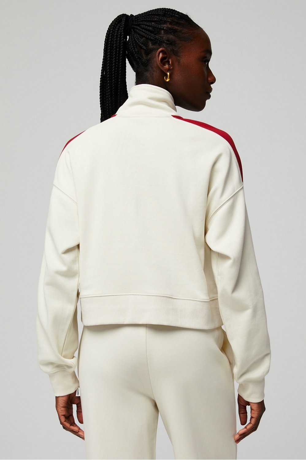 #color_cream-froth/adrenaline-red/deep-navy