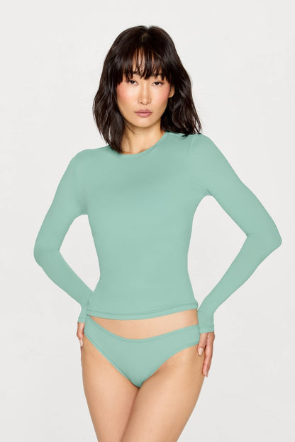 Fabletics Stretchy Fit Crew Long Sleeve Tee