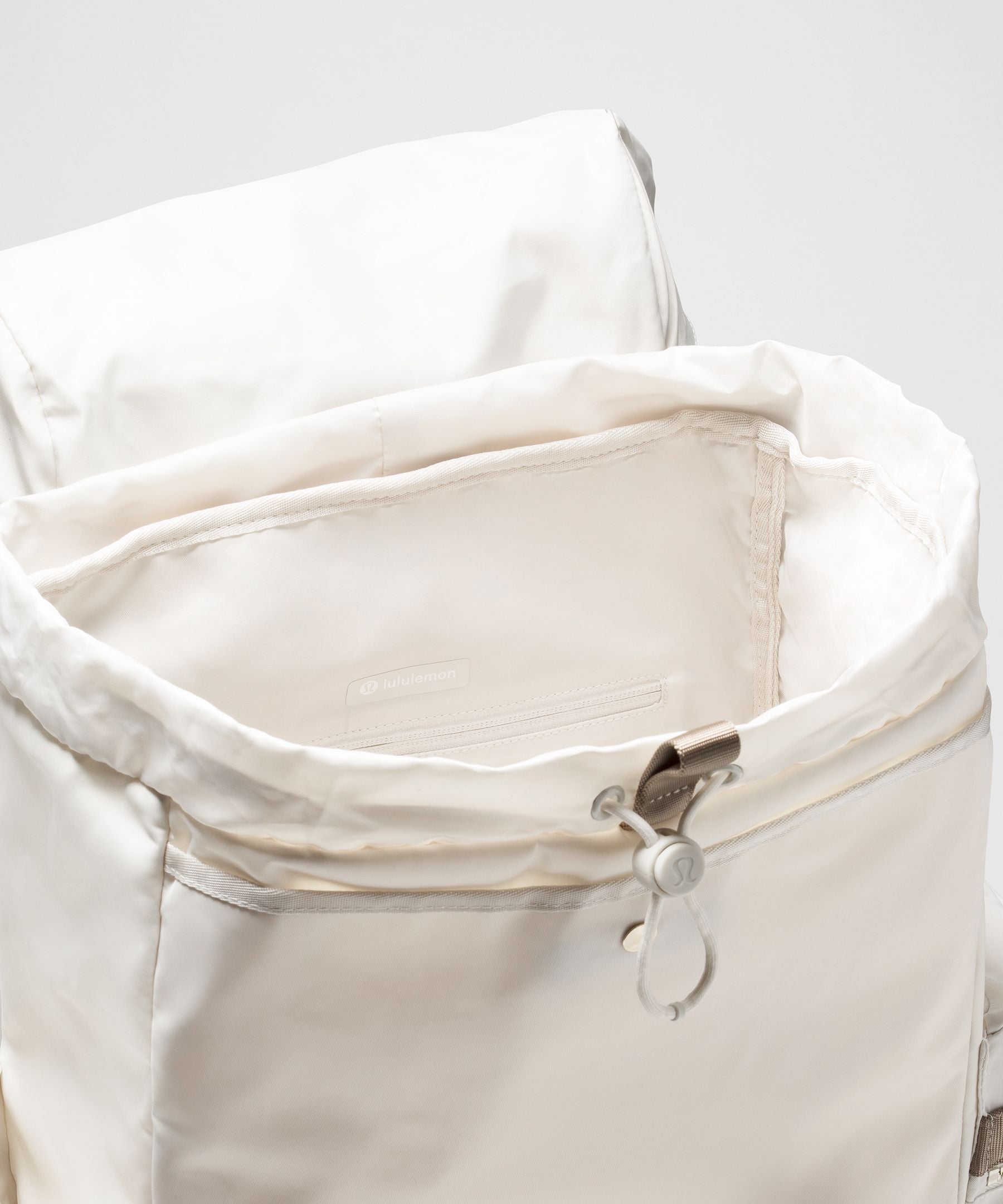 Lululemon Wunderlust Backpack 25L